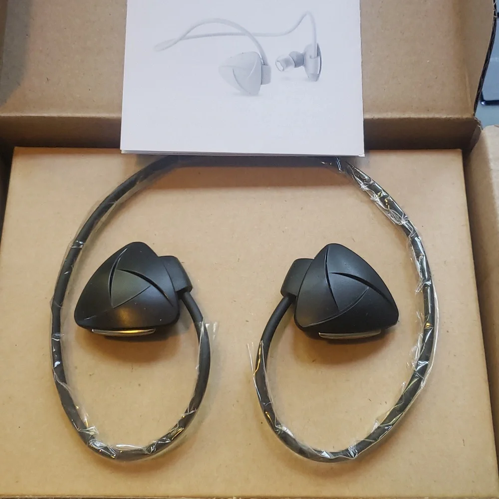 Bluetooth Headset - Picture 1 of 2